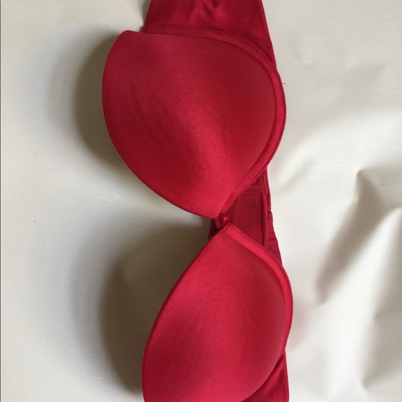 Victoria’s Secret Strapless Bra ❤️ - Picture 5 of 7